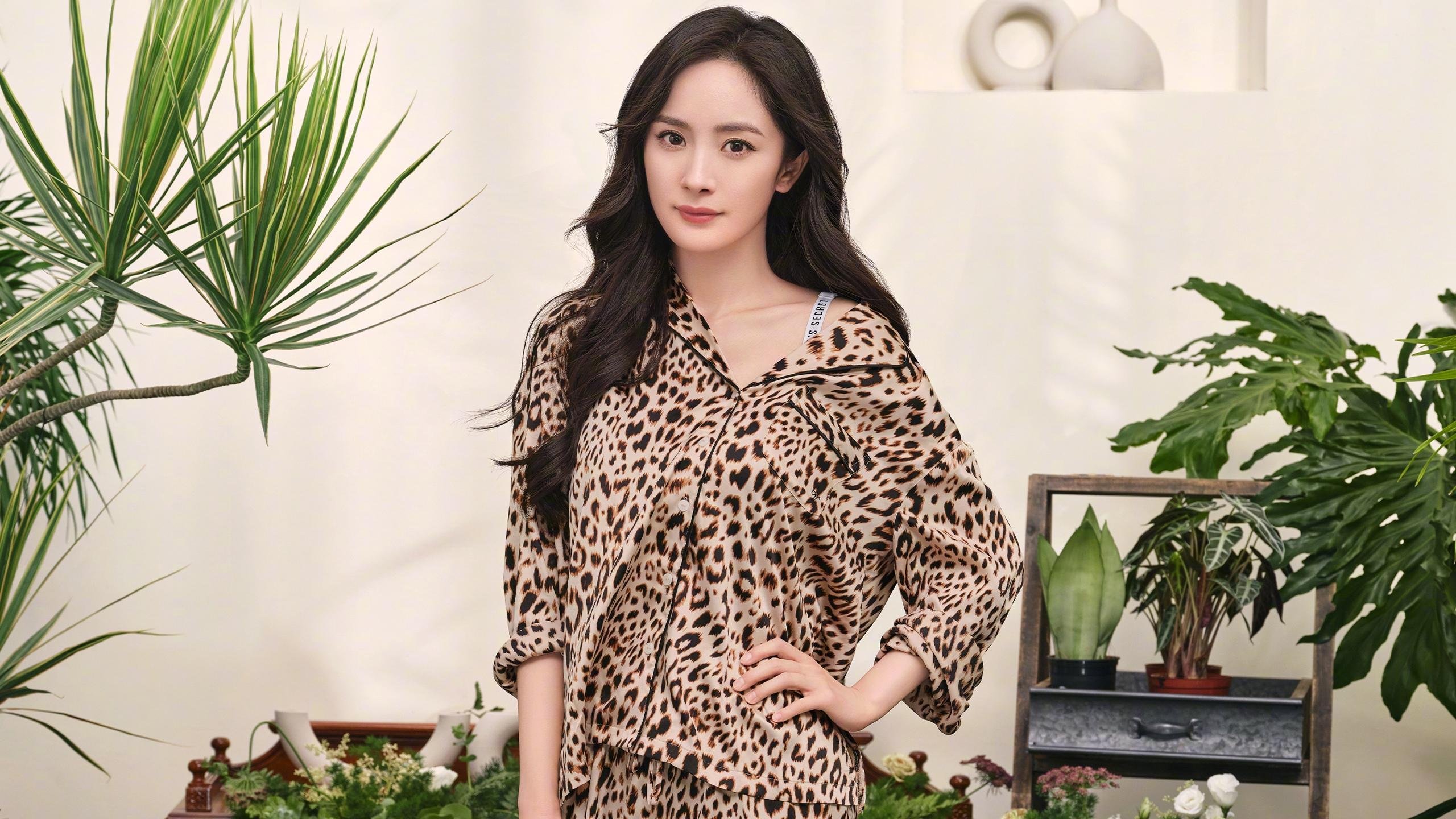 开云中国-哈兰德梅开二度，继续领跑英超射手榜，英超最佳