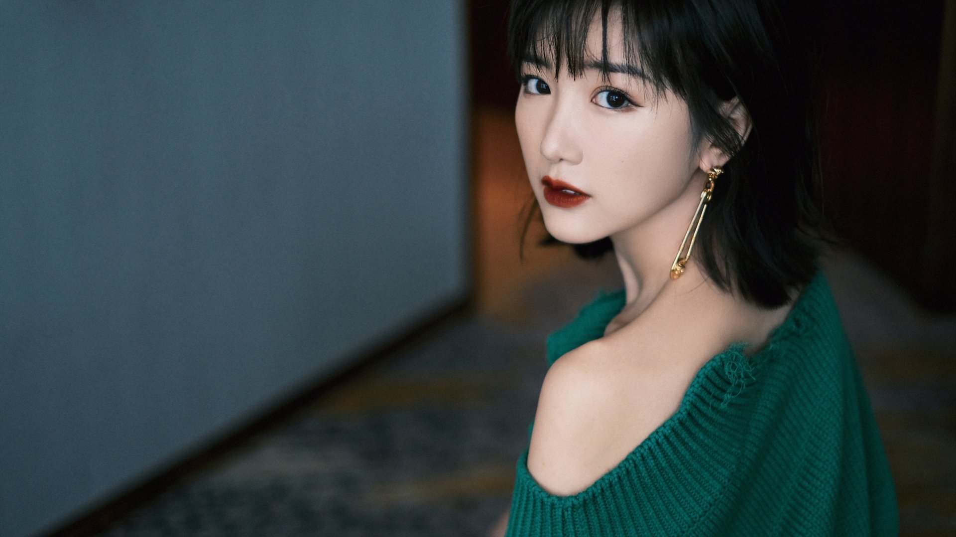 开云官方网页登录-雅各布·因格雷布蝉联男子100米金牌，雅各布百米