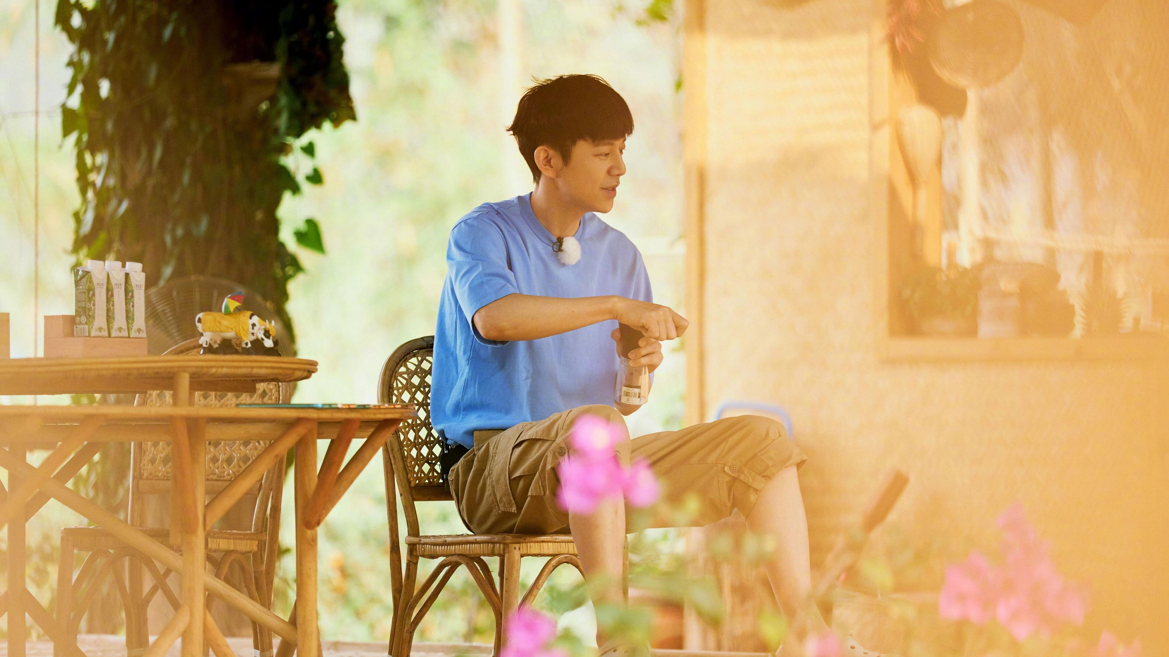 开云官网-南美巨人之间的激烈对决引人关注，南美巨人石像